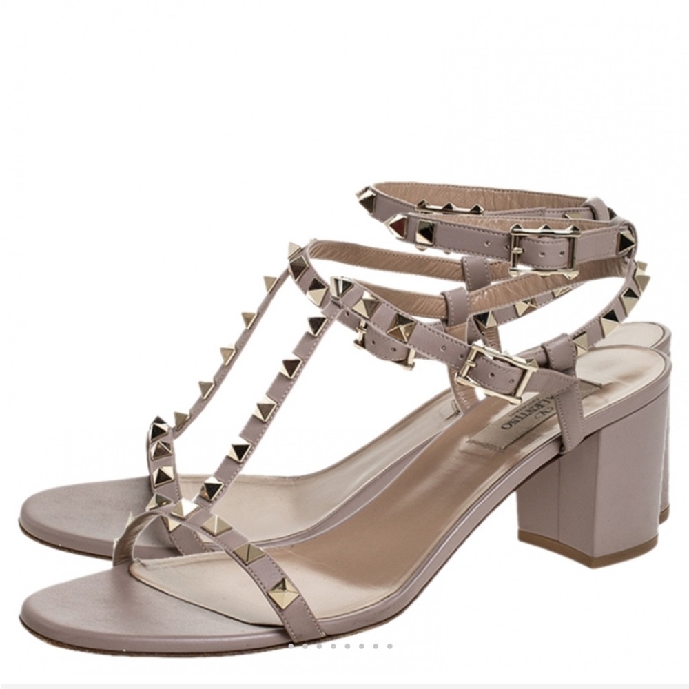 Valentino Beige Leather T Strap Rockstud Block Heel Sandals